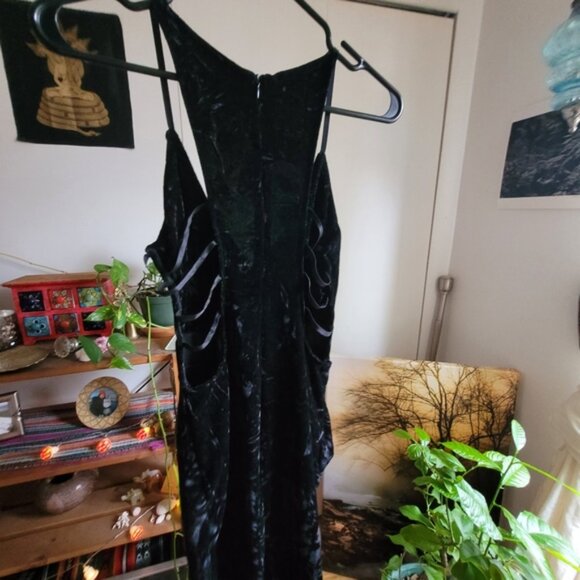 Black Velvet italian party dress with waist openings - Size S - Picture 4 of 5